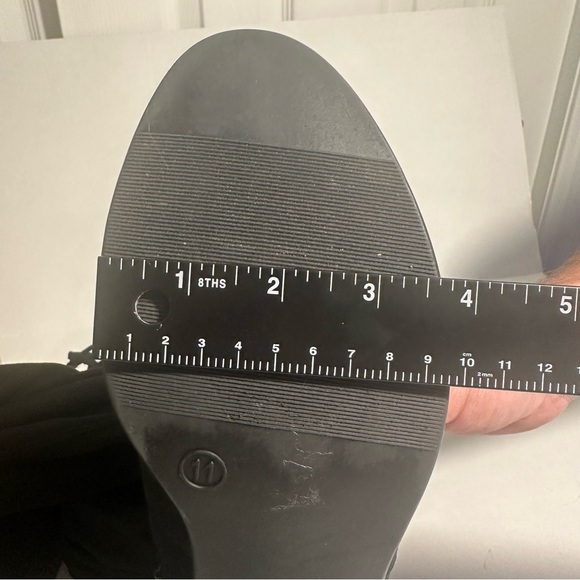 A New Day 11 Black Knee High Boots w Tie in back - Picture 13 of 13